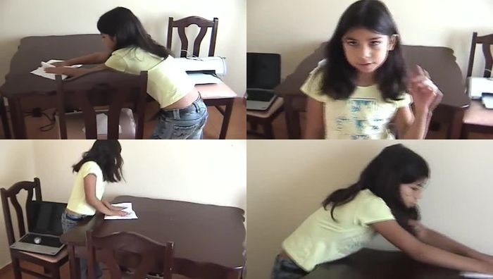 2010 9yo-SuziQ-Innocence-000